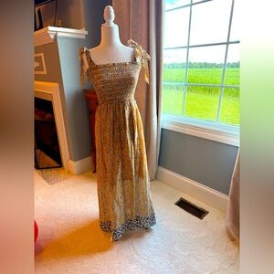 EUC Max Studio maxi dress, size Small